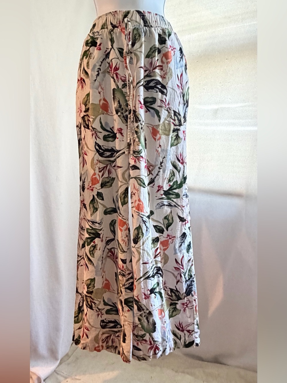 Briggs linen blend tropical print wide-leg pants